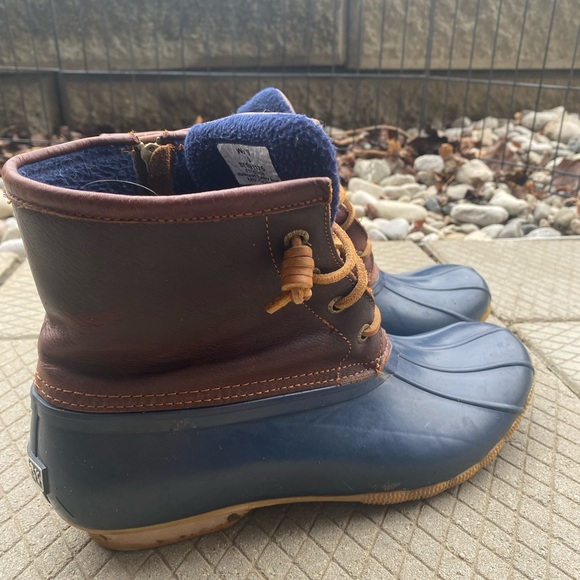 Women’s Sperry Saltwater Duck Boot Size 10 - Picture 4 of 6